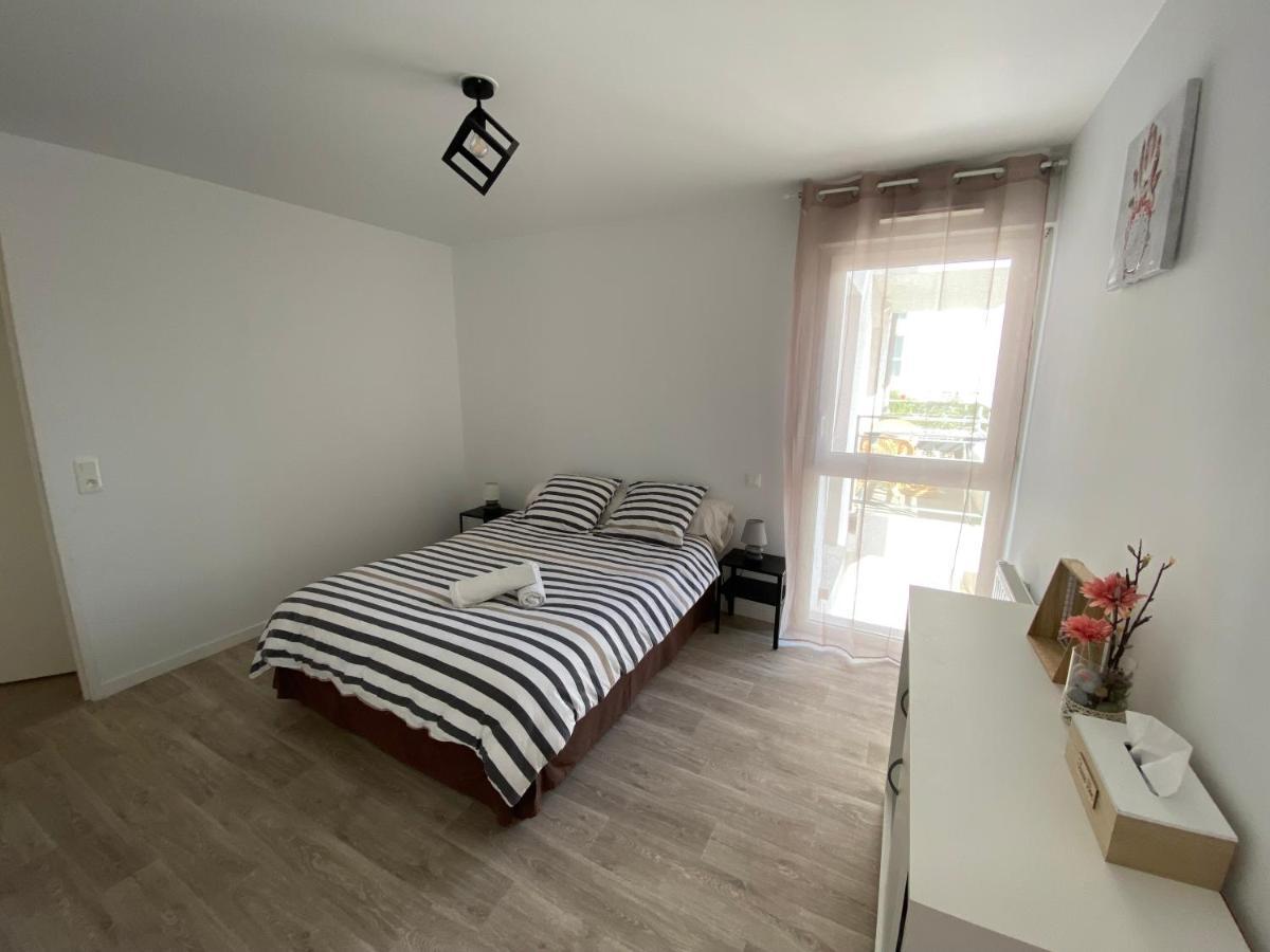 Chez Ngoc - Appartement Meuble Lannion Exteriör bild